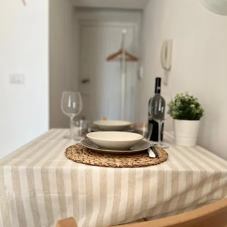Ninetta House Holiday home *